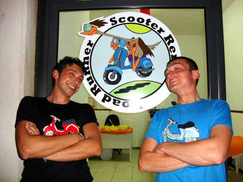 Salvatore e Claudio - Road Runner Scooter Rent